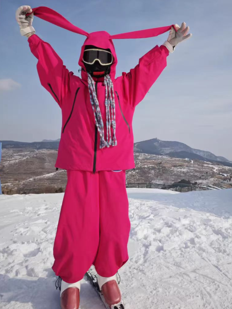 ski suit，ski suit women，womens ski suit，ski suit mens，one piece ski suit，vintage ski suit，snow suit，baby snow suit**，one piece snow suit**，womens snow suit，snow suit men