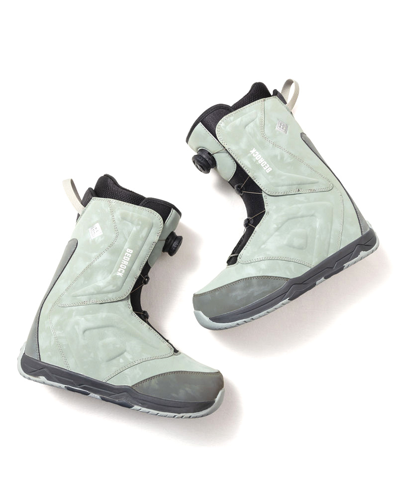 Wire Buckle Snow Boots